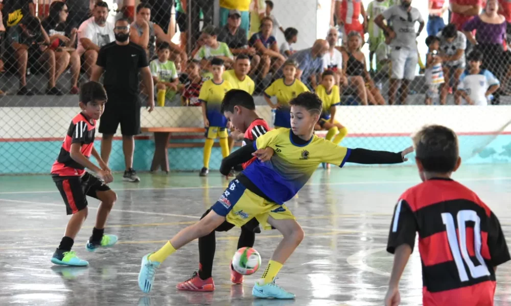 Campeonato de Futsal da Segunda Divisão de Presidente Lucena chega