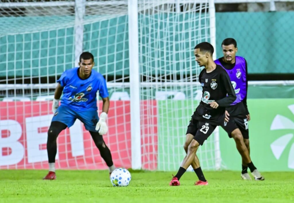 Leozinho é a esperança de gols do time vascaíno diante do Velo Clube-SP. Foto: Sueli Rodrigues